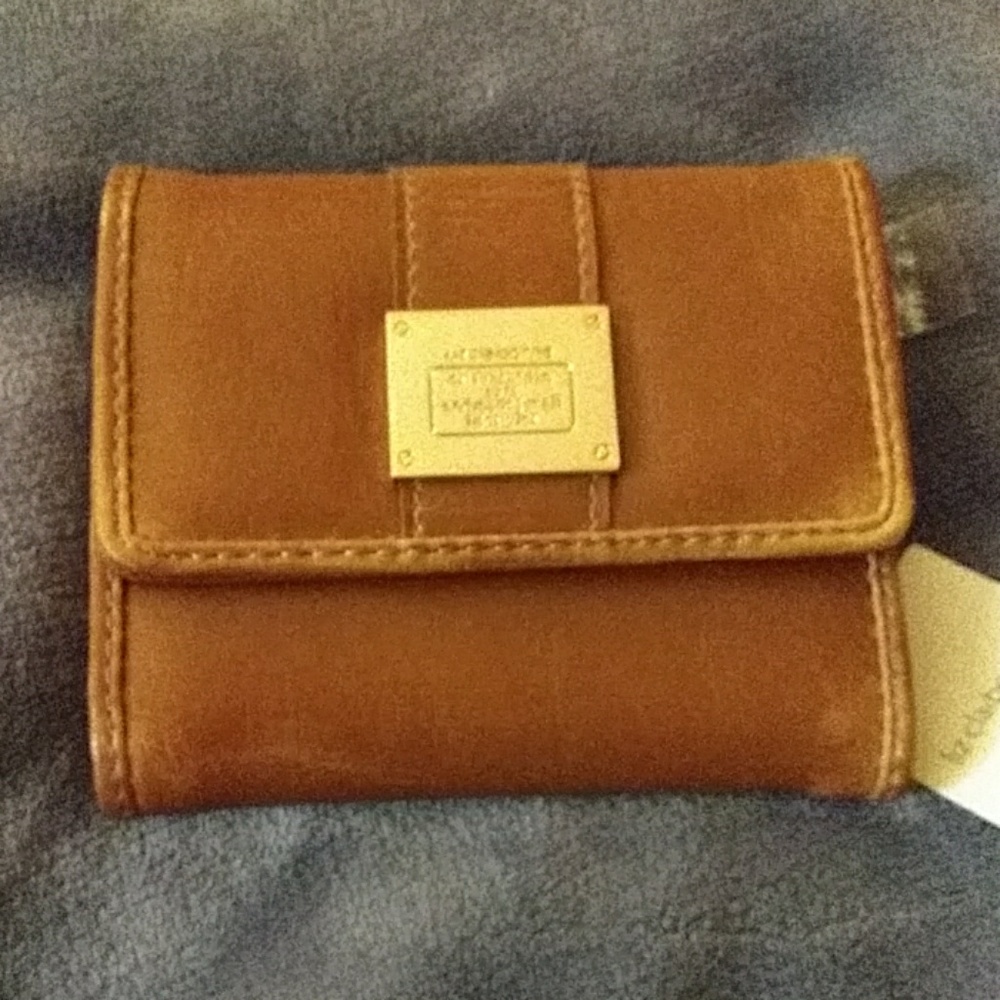 Liz Claiborne Wallet